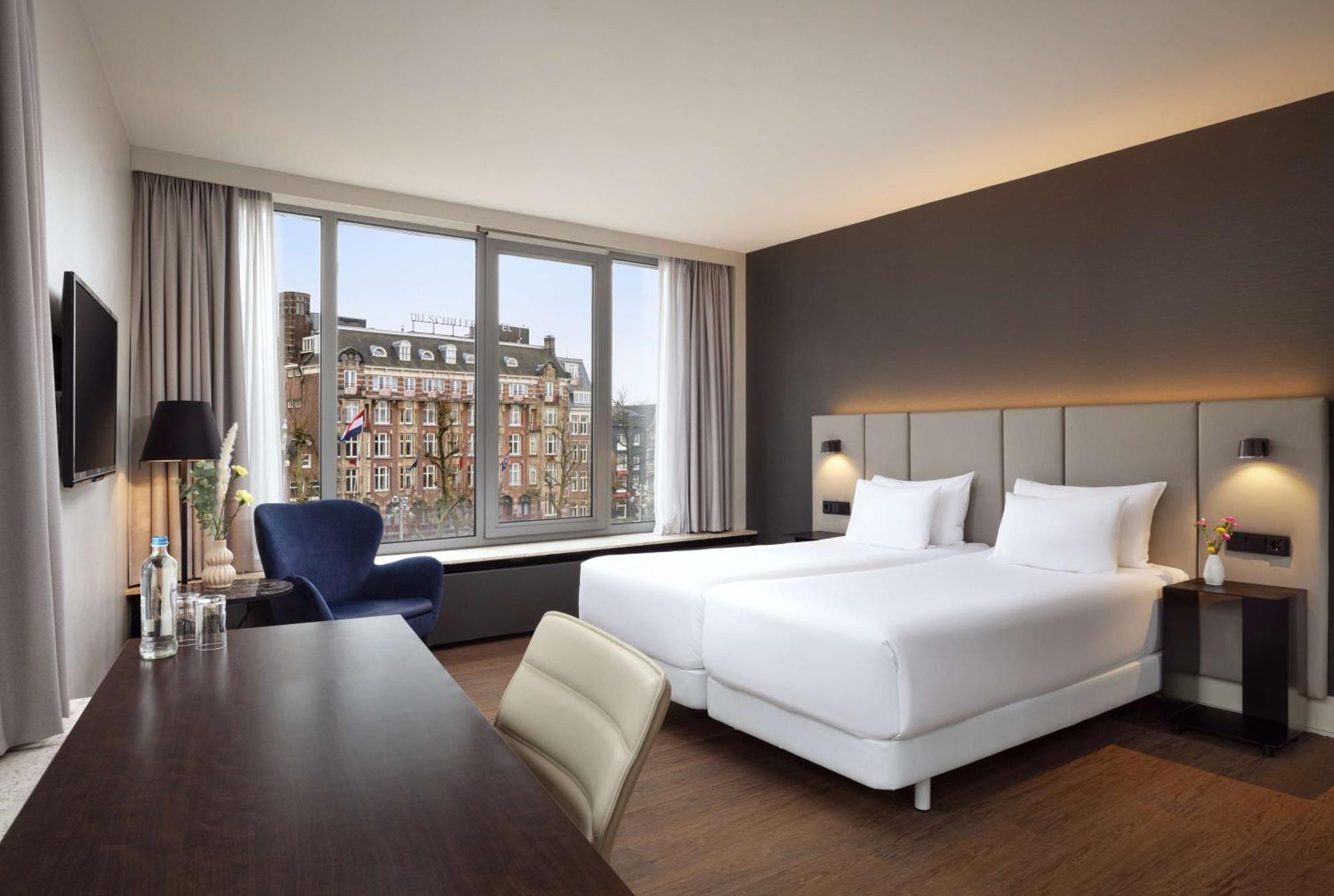 Nh Amsterdam Caransa Hotel Exterior photo