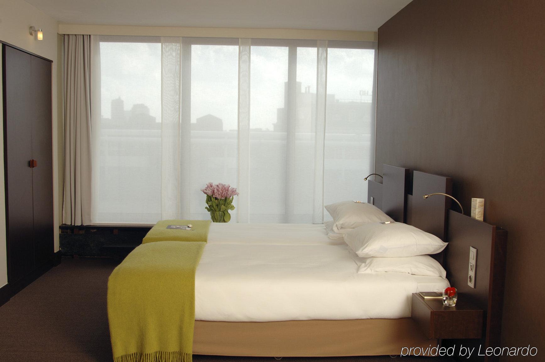 Nh Amsterdam Caransa Hotel Room photo